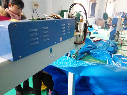 萊恩斯充氣游樂設備企業實景9